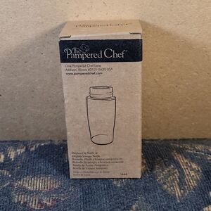 Pampered Chef Dripless Oil or Vinegar Replacement Glass Bottle- NIP